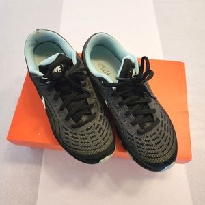 Nike Air Max Tailwind | US 7